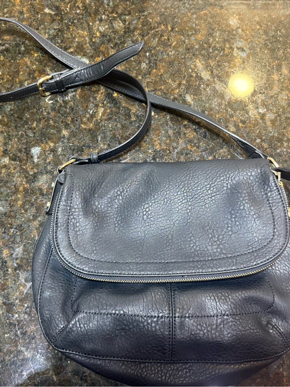 Classic Black Vegan Leather Crossbody Bag in EUC